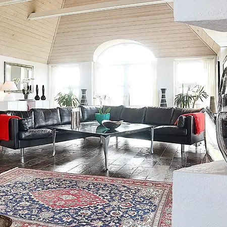 Luxury Seaside Retreat - By Traum Σπίτι διακοπών